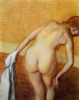 Edgar Degas : Woman Having a Bath